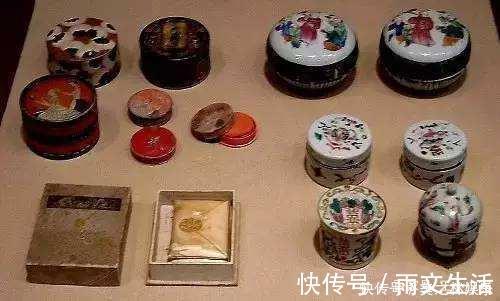 花钿|古代佳人与美妆,皆是那些年的精致浪漫