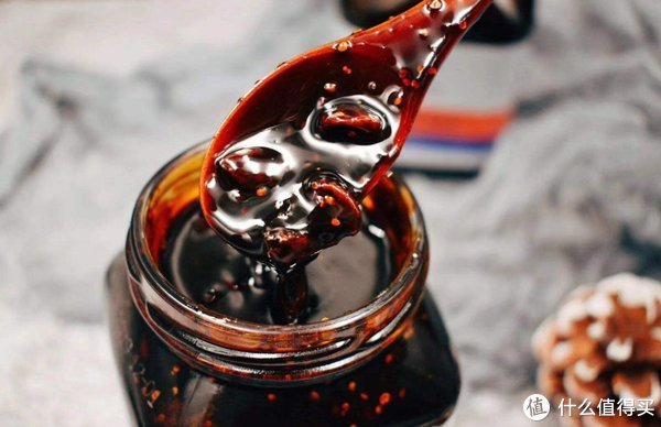 黑芝麻丸|提醒女孩子:少吃辣条,多囤这5种零食,好吃又养人,告别黄皮