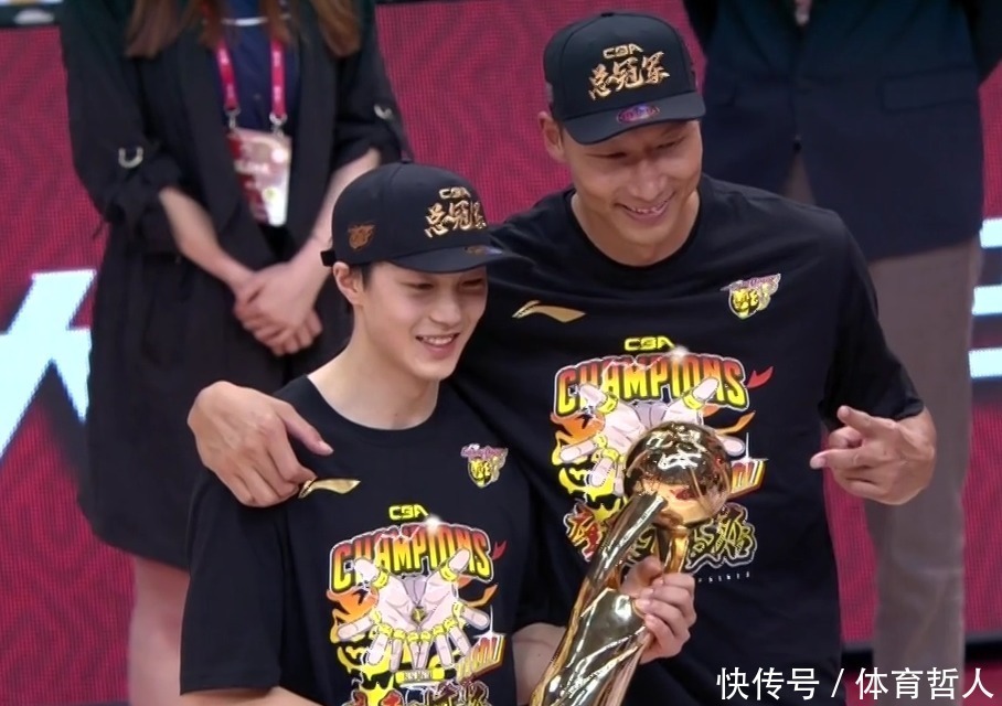 mvp|胡明轩:幸运遇上杜锋 胡爸爸首次亮相,是一个充满幽默的男人