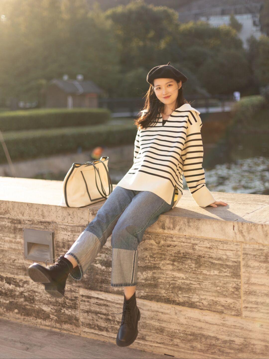 小个子们|小个子们会挑“毛衣”才显高,分享4个实用款,轻松打造大长腿