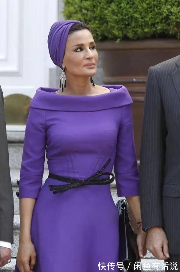 卡塔尔|顶级富贵花同框!约旦王后与卡塔尔夫人同穿华服,奢华高级太抢眼