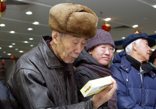 人更长寿|你比同龄人看起来年轻,还是比同龄人看起来老究竟是什么原因