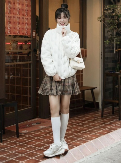 穿搭|“格纹裙”高级又养眼!喜欢的赶紧穿起来,让你变温柔