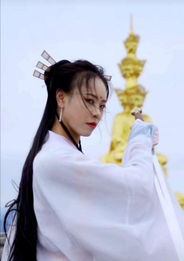 一龙|武僧一龙要全力拼搏最后一年,2022元旦是起点,虎牙现场直播