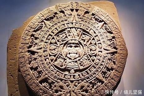 看到这些方块字,才知道什么是惊艳绝伦,连中国汉字都稍逊一筹