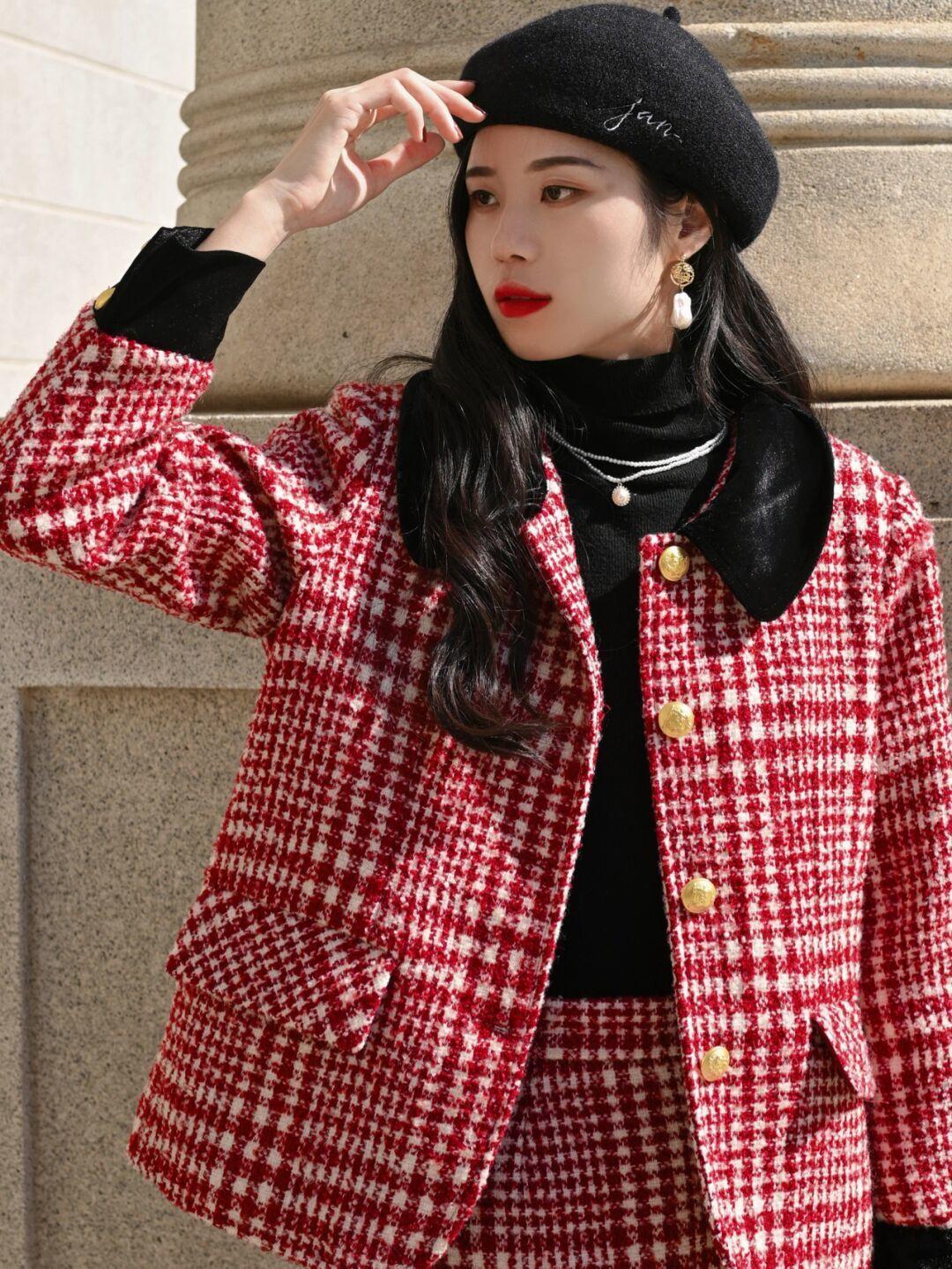 小香风|如果你是精致女人,就不能错过“小香风套装”,照着穿就有好气质