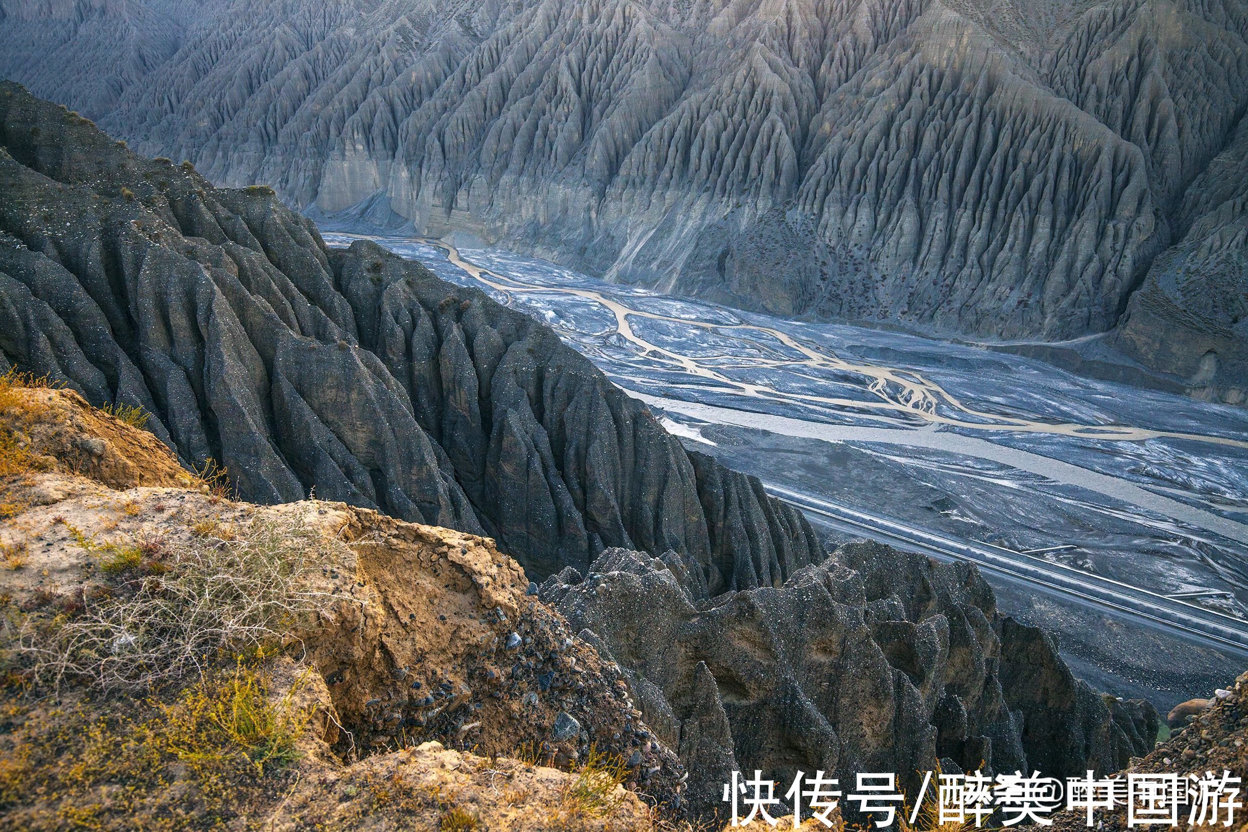 美景|前往独山子大峡谷探景，既有悬崖峭壁，又有荒漠草原，风光旖旎