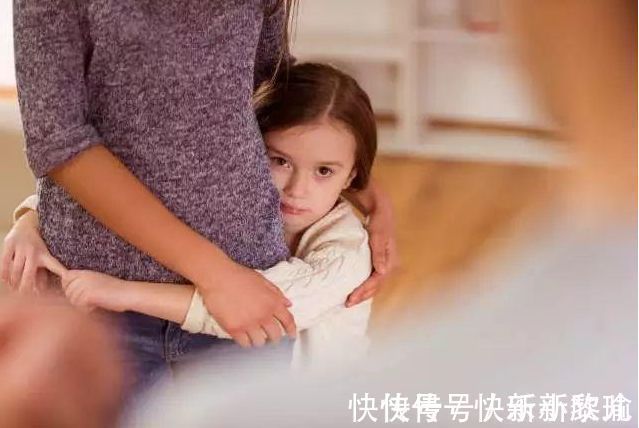 外向|常“出门浪”与总“家里蹲”的娃,除性格外,还存在哪些差异