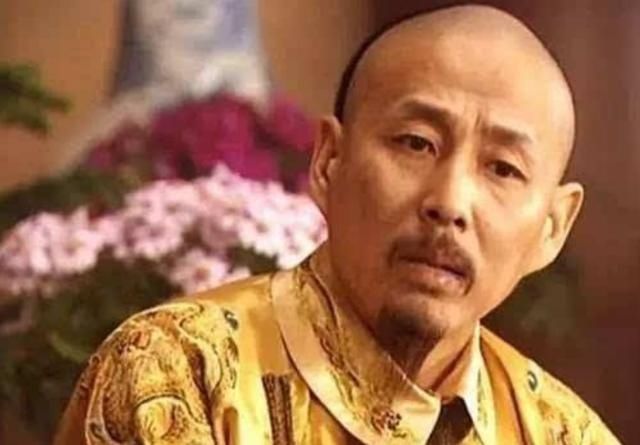 康熙皇帝#康熙第一次吃巧克力,看了900多字“说明书”脸色大变,说了7个字