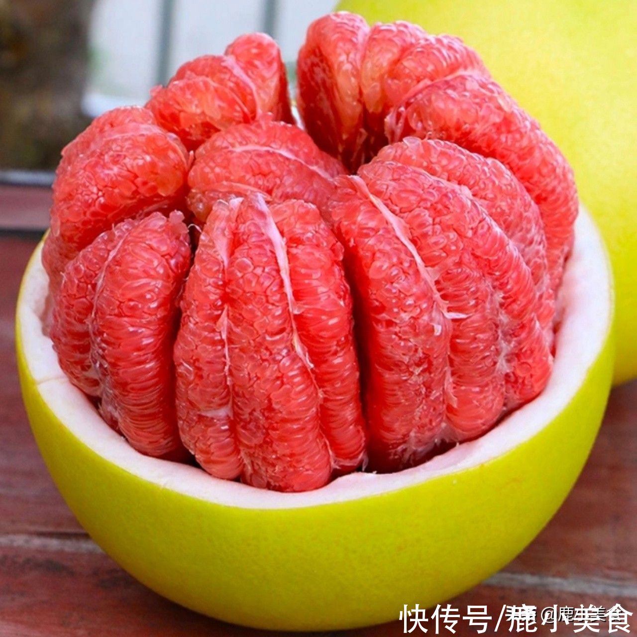 果肉|入秋后，建议你多吃8种应季水果，清热润燥，果肉香甜，饱满多汁
