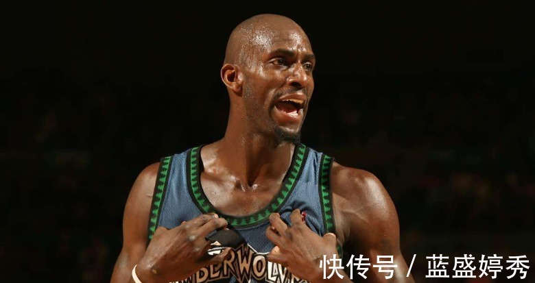 邓肯|加内特都有机会立雕像了,历史第一大前锋邓肯为何遥遥无期!