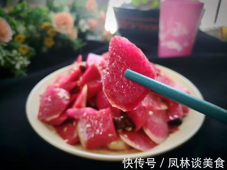 咳嗽|咳嗽最怕这个菜,碰到多买一些,坚持吃几次,止咳化痰比吃梨管用