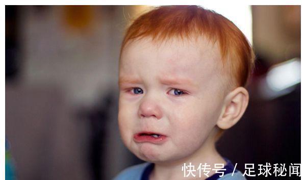 眼泪|动不动就掉眼泪的孩子,与忍着不哭的孩子,长大后的区别太大