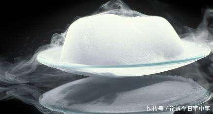 望而却步|第三例!护士注射美国疫苗后被紧急送往医院,安全性令人望而却步