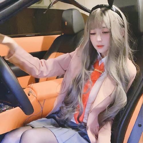 jk|蔡萝莉终于取下双马尾,乖巧女孩形象惹人喜爱,平时萝莉搞怪只是博眼球?