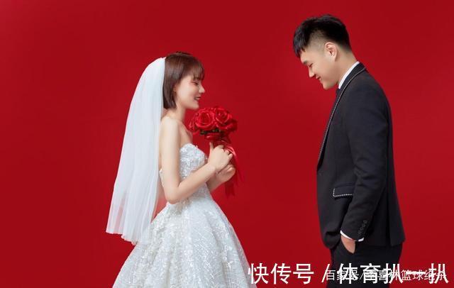 河北女排|恭喜！中国女排又一25岁美女主攻结婚，4大伴娘全是大长腿太美了