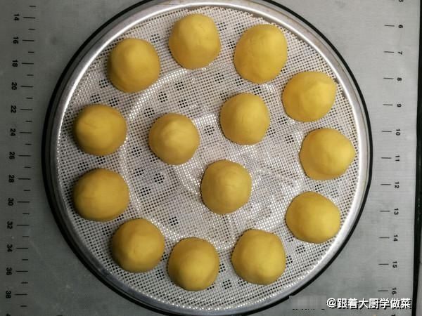 主食|从开始减肥,晚餐就拿它当主食,热量低还好吃,一搅一蒸就出锅