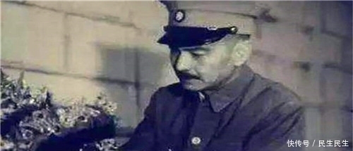  拍出|盗墓贼以为是废品，打工仔拿它当宝贝，结果拍出1.3亿天价