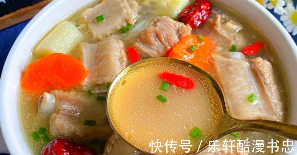 天气转冷,鸡汤鸭汤靠边站,多给家人喝这汤,暖身暖胃一天都舒坦