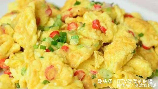 炒鸡蛋|炒鸡蛋别用油了,只需3分钟,让鸡蛋更滑嫩还不粘锅