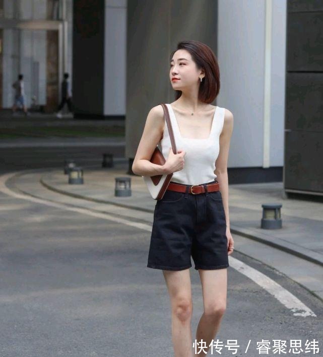 高腰裤|极简穿搭就是不一样，搭配起来毫不费力，精致温柔又有魅力