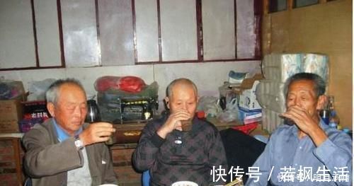 长寿老人|104岁长寿老人秘诀烟酒不离手、运动从没有，但1件事从来不碰