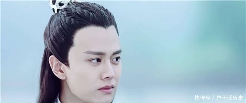 权臣|先帝病危，权臣们让一傻子登基，傻子继位后，转瞬便将他们处死