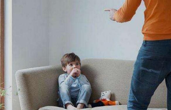 情商|孩子情商低在学校总吃亏家长做好这3点,培养高情商孩子并不难