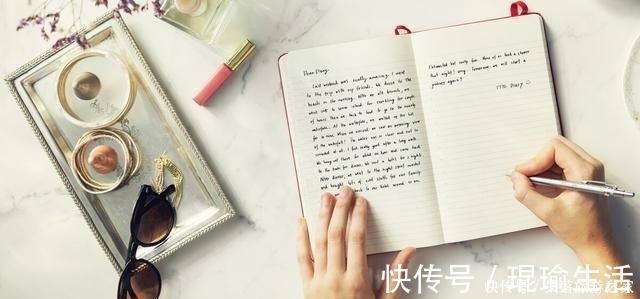 眼光|男孩进入青春期，生理心理都发生极大变化，这5件事家长要早做好