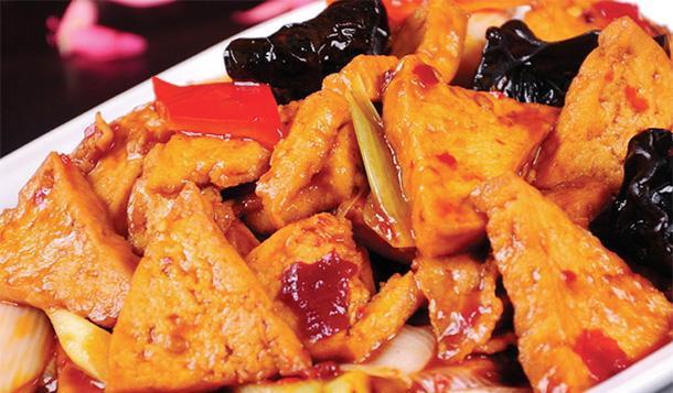 豆腐|初伏还没结束已经黄色暴雨孩子暗自开心,多吃黄金菜,补钙长高个