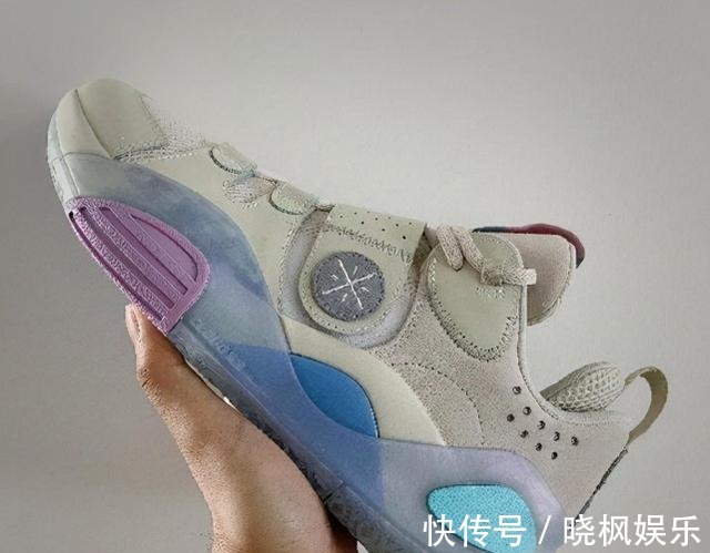 国产品牌 阿迪签名鞋首发“棉花糖”配色，耐克阿迪也开始抄袭国产品牌了！