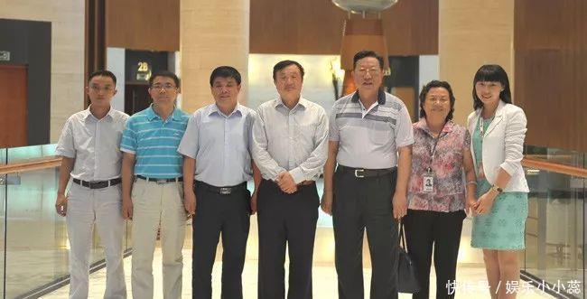 哑口无言|母校校长劝任正非捐100万,任正非回了10个字,校长哑口无言