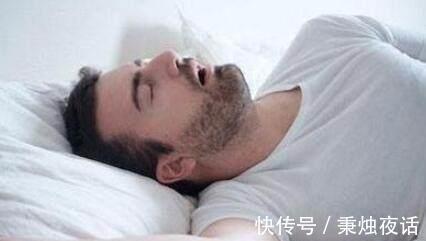 医生|50岁以后经常失眠?医生告知:睡觉前避免这4个行为,或能缓解