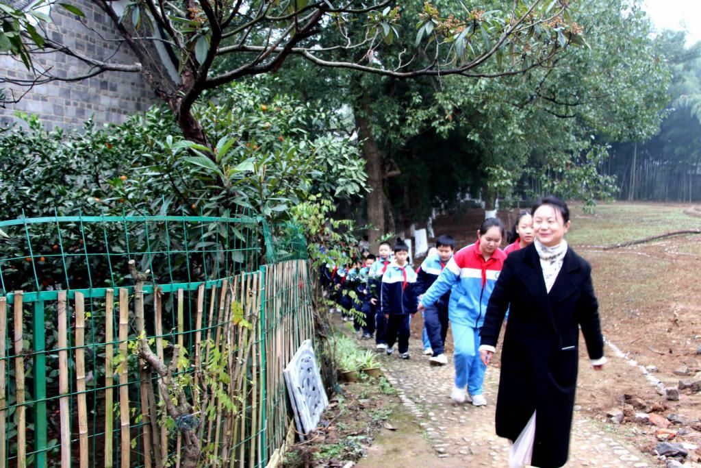  记住|记住乡愁栏目摄制组一行走进陶渊明纪念馆