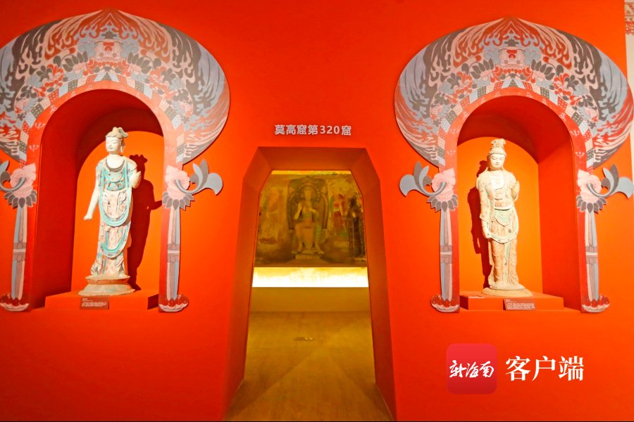  汪承贤摄|12月10日，到海南省博物馆看“觉色敦煌——敦煌石窟艺术展”