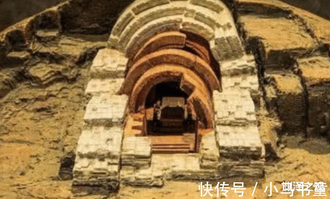 陪葬品&古代皇帝下葬后,地宫大门会被反锁,最后一个工匠如何逃出来