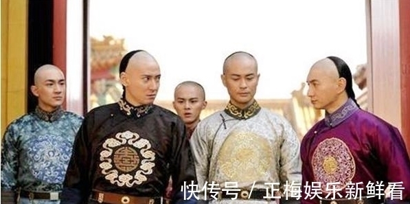 胤禛$康熙第一次见到孙子乾隆,为什么惊得放下了酒杯,他发现了什么