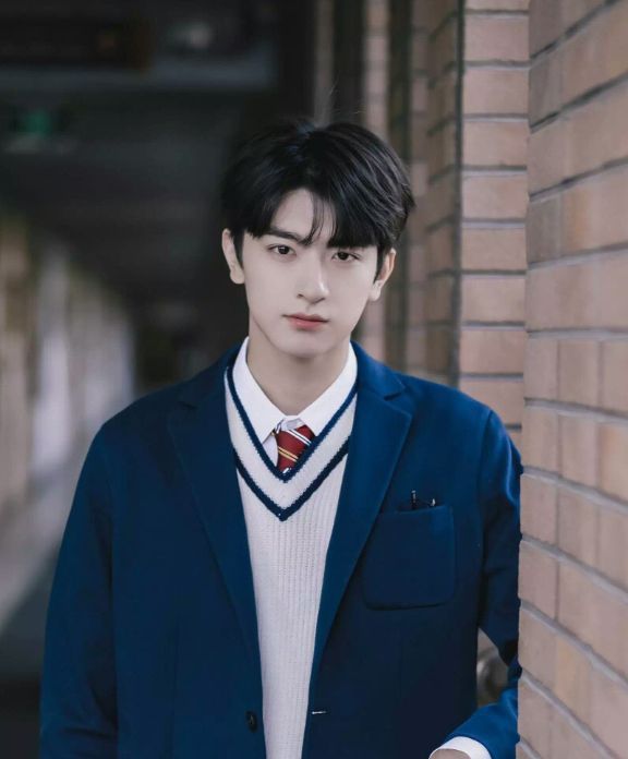 林一|《奔跑吧黄河篇》官宣新阵容，白鹿林一惊喜加盟，蔡徐坤遗憾退出