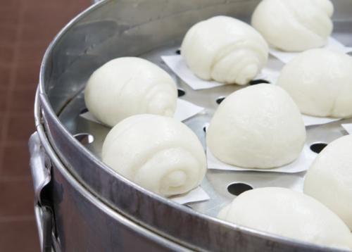 炒饭|“越吃越胖”的四种主食,馒头上榜,看看你中招了吗?