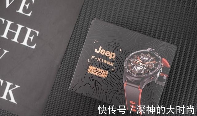 手环|可打电话可拍照，还可刷抖音微信，Jeep黑骑士荣耀版评测！