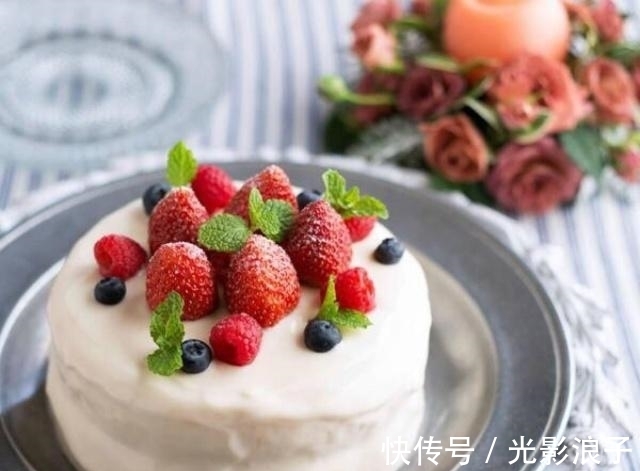 灵签占卜:心情不好4种甜蛋糕选哪个?测你一生最幸运的事,超准