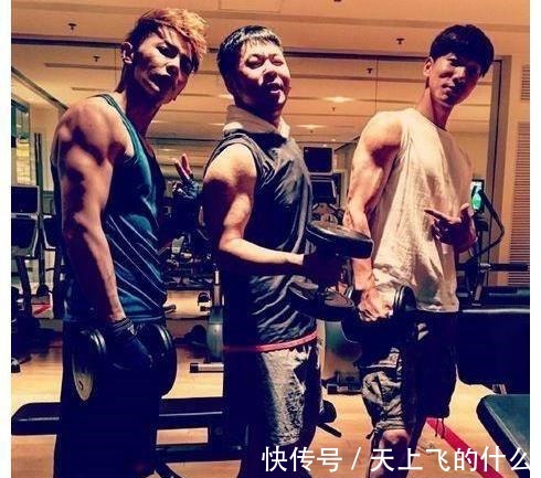 配速|(zhì)張亮跑35公里因配速9分33被嘲笑,跑起來就好,總強(qiáng)過網(wǎng)絡(luò)噴子