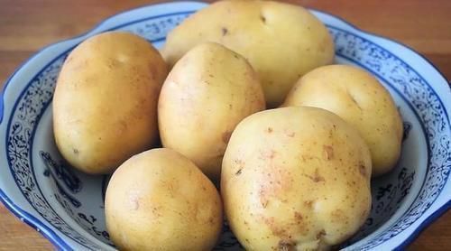 鸡蛋|土豆丝里打3个鸡蛋，居然这么好吃，我家一周做6次，上桌就抢光