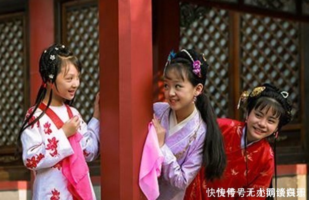 黛玉|红楼梦中的贾母,极尽富贵和优雅,细看之下,才貌双全最令人嫉妒