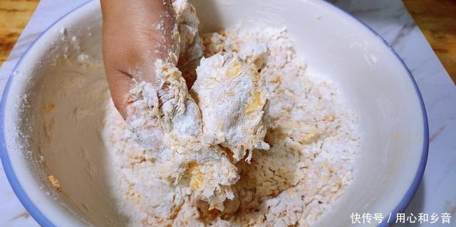 元宝|过新年蒸元宝馒头,手法比例交给你,在家轻松做