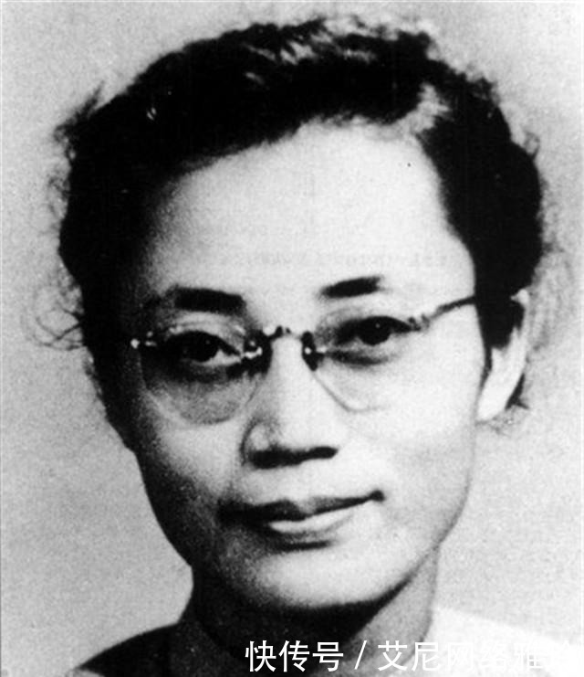 谢冰莹:从军2次,入狱3次,结婚4次,晚年漂泊在外客死他乡