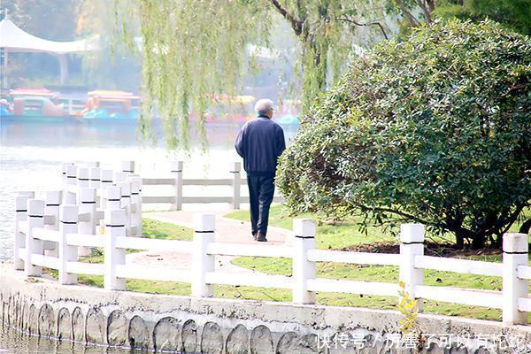  重点|靶向药物治疗时，3个护理重点，一个别大意，否则效果易“打折”