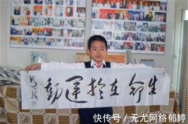 仲永|10年前书法神童成现代版“方仲永”，一手“江湖书法”谁之过？