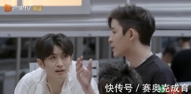 欧阳靖|披荆斩棘赛制惹争议，陈辉、欧阳靖自行淘汰，排名垫底的他不吭声