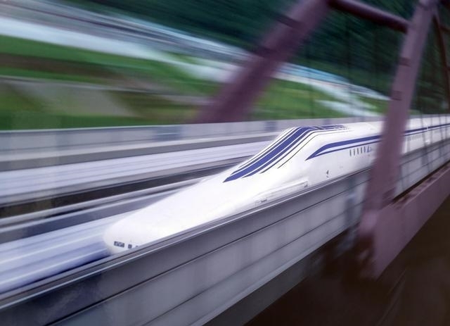 车门也不会自动关闭